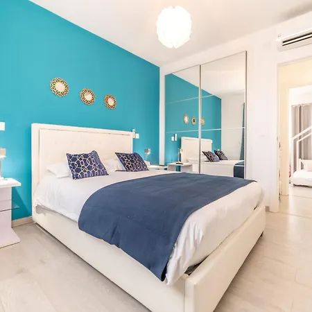 Caparica Villa *